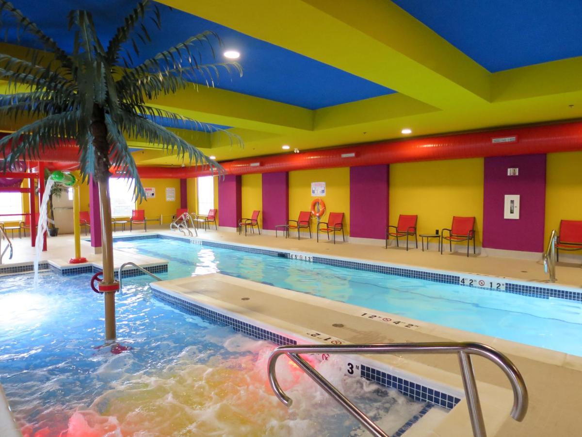 Comfort Suites Regina Kültér fotó