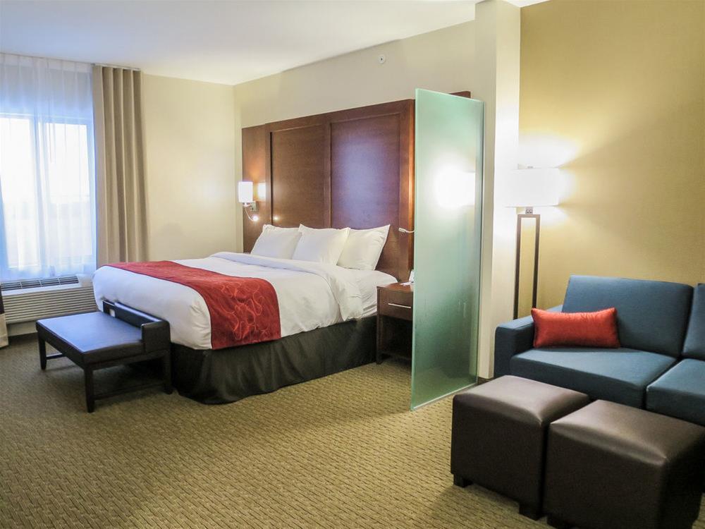 Comfort Suites Regina Kültér fotó