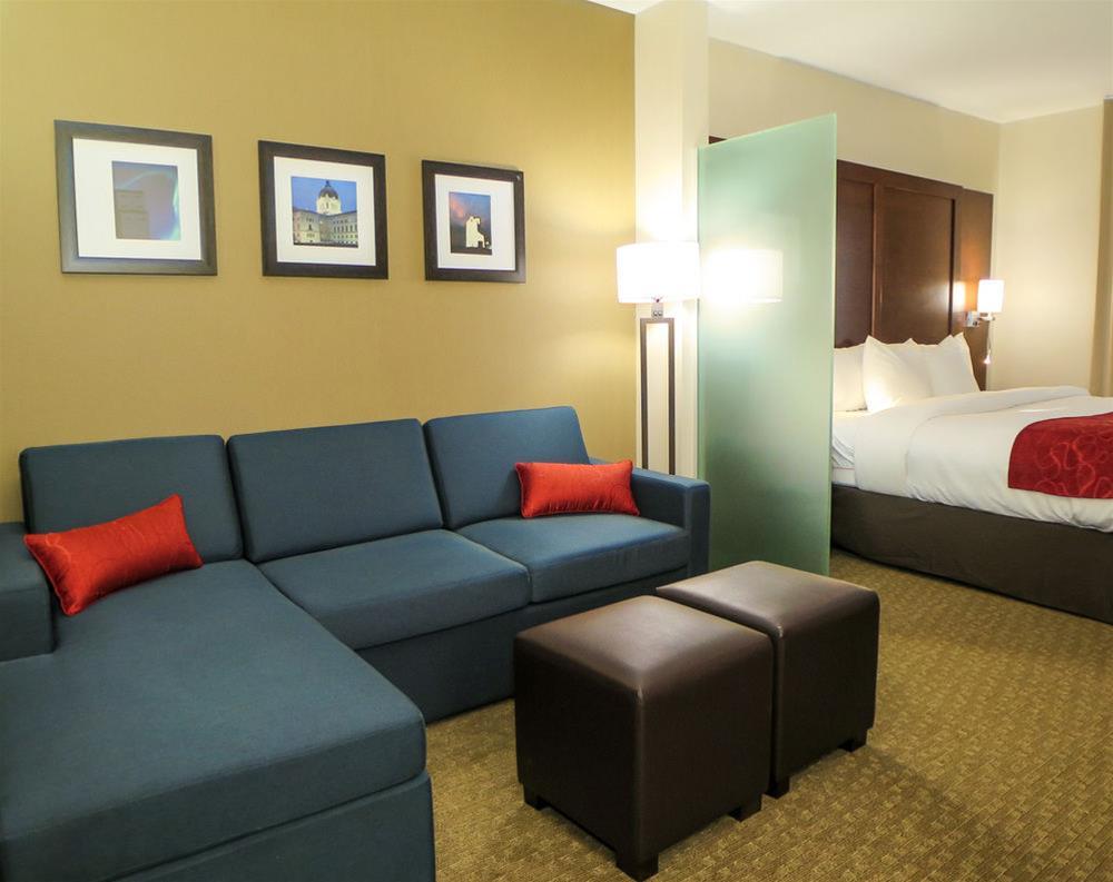 Comfort Suites Regina Kültér fotó