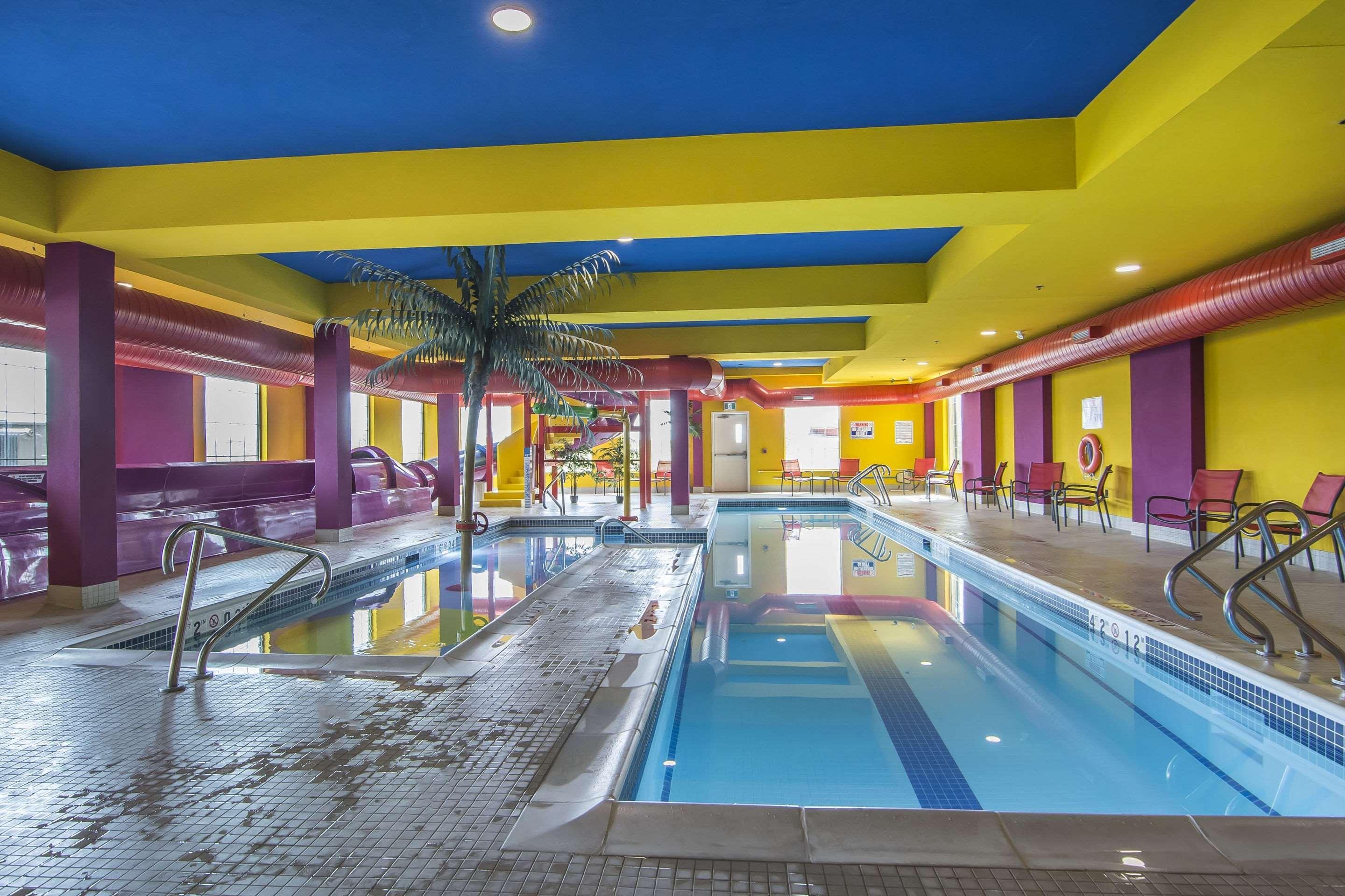 Comfort Suites Regina Kültér fotó