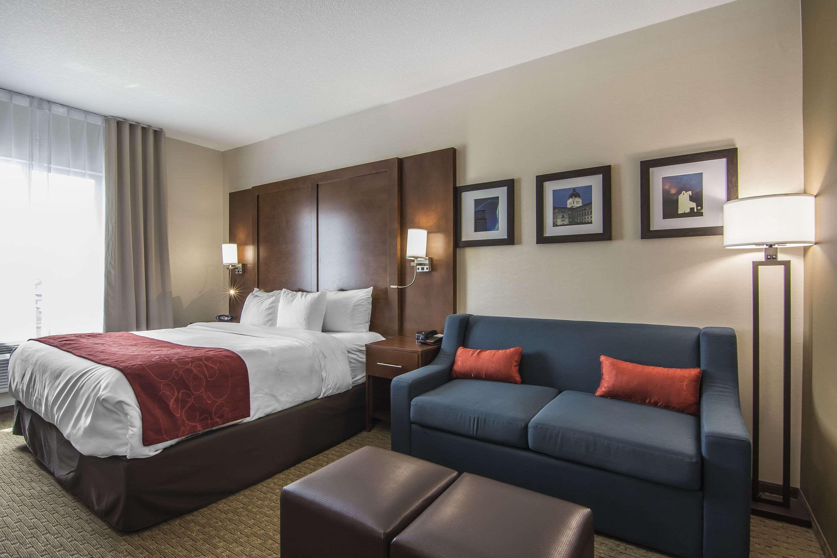 Comfort Suites Regina Kültér fotó