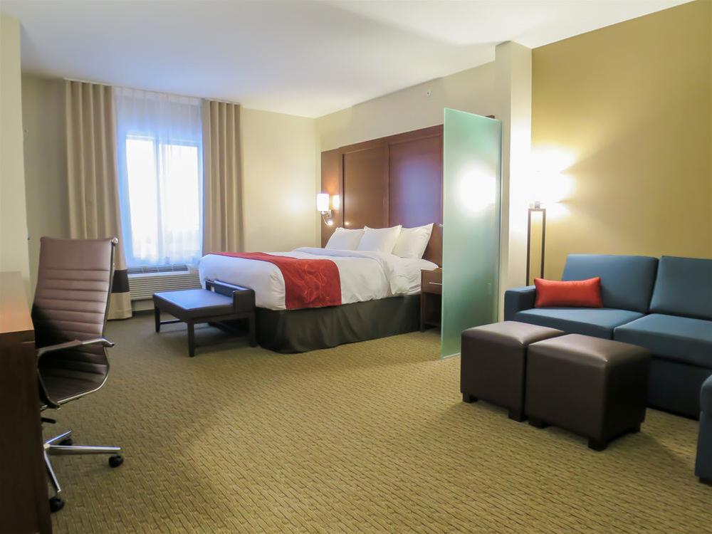 Comfort Suites Regina Kültér fotó